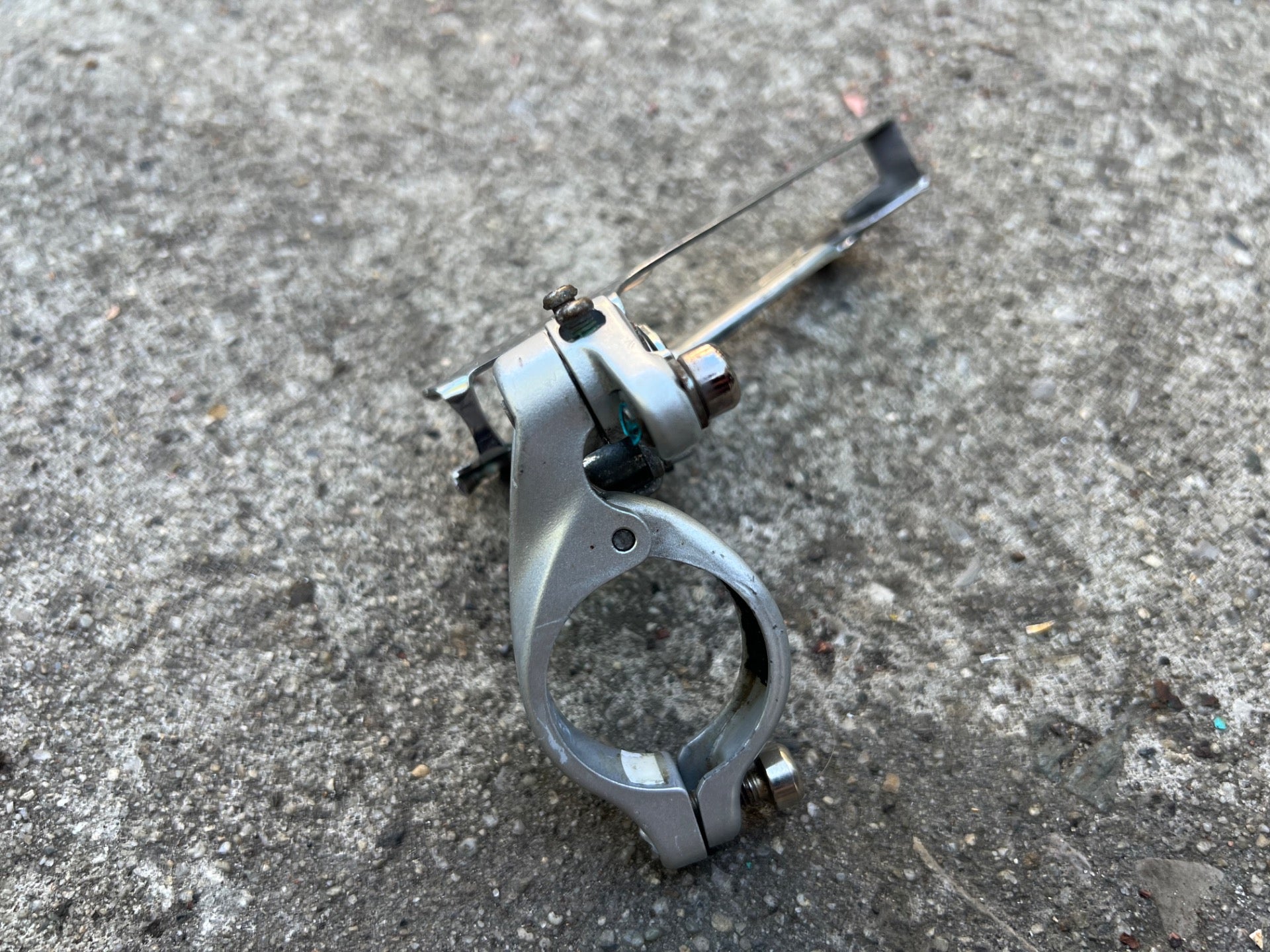 Shimano Claris FD-2300 31.8mm Bottom Pull Double Front Derailleur 2x8 Road Bike - Image 4
