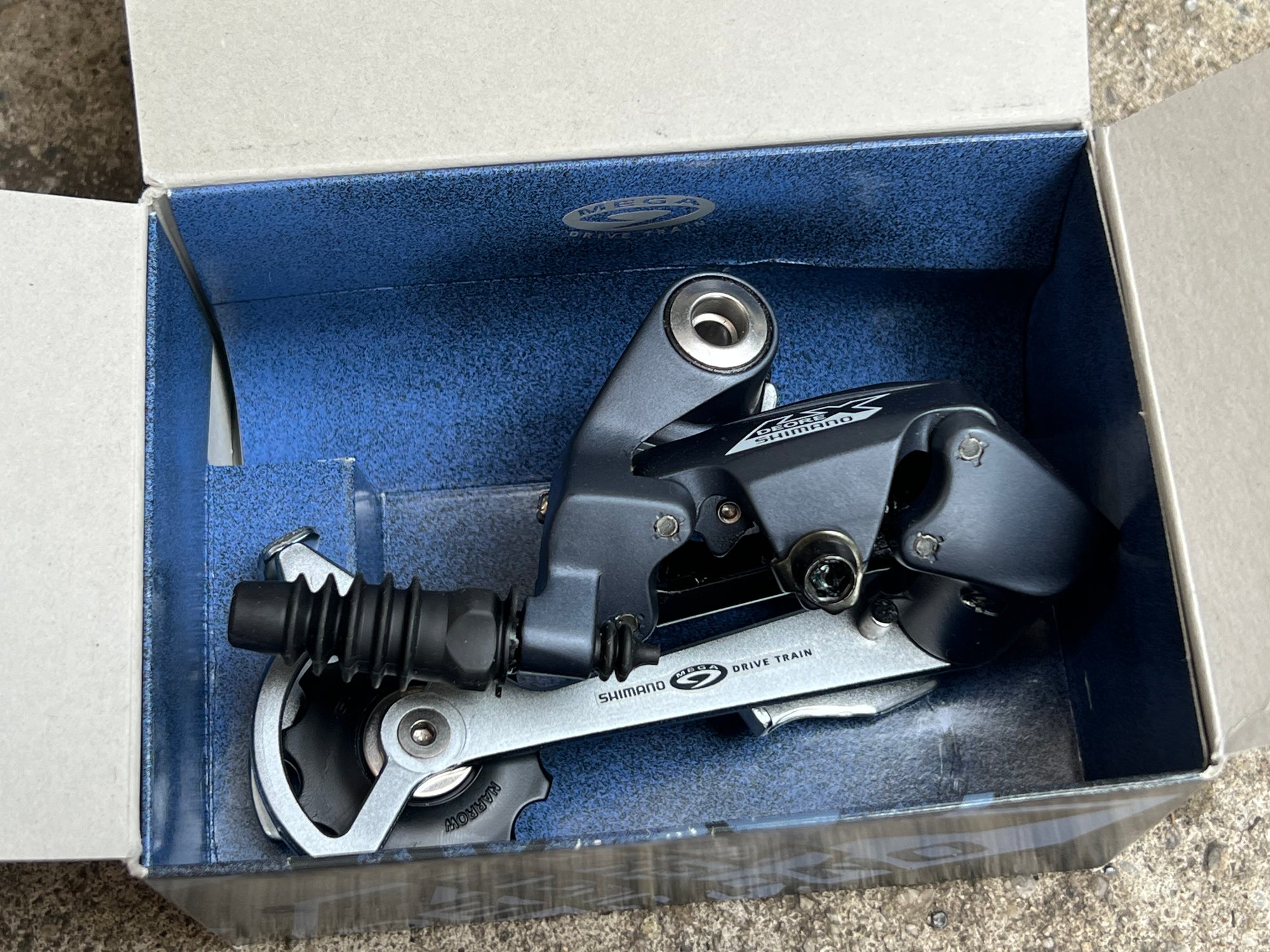 NOS NEW Deore LX M570 9 Speed Rear Derailleur Vintage MTB Long Cage