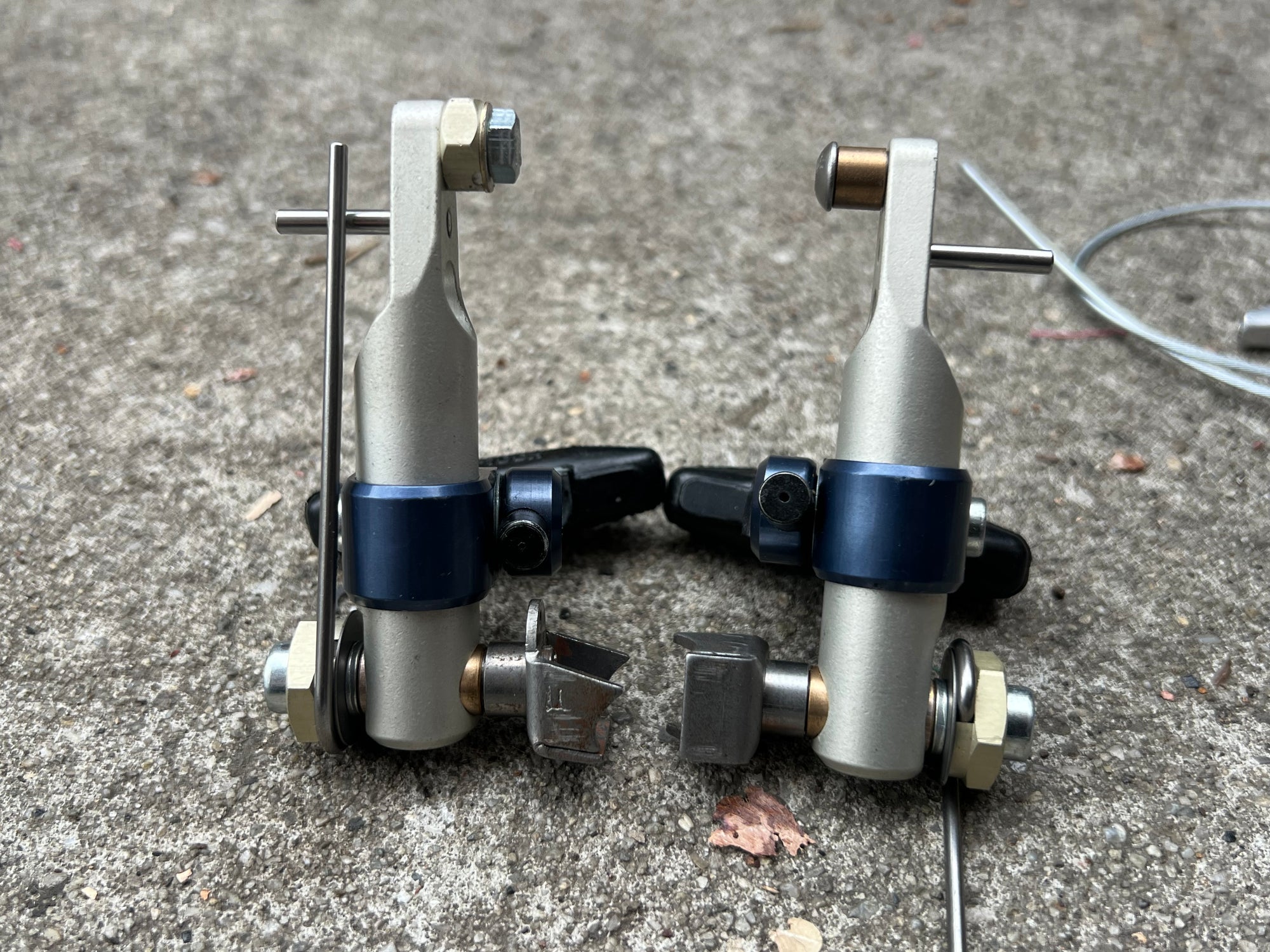 NOS WTB Speedmaster Cantilver Brakes Brake Set Vintage MTB Silver Blue
