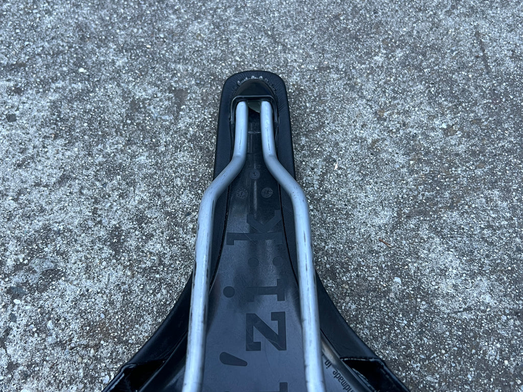 Fizik Antares Saddle 270x135mm Road Gravel Bike Cycling Black Manganese Rail