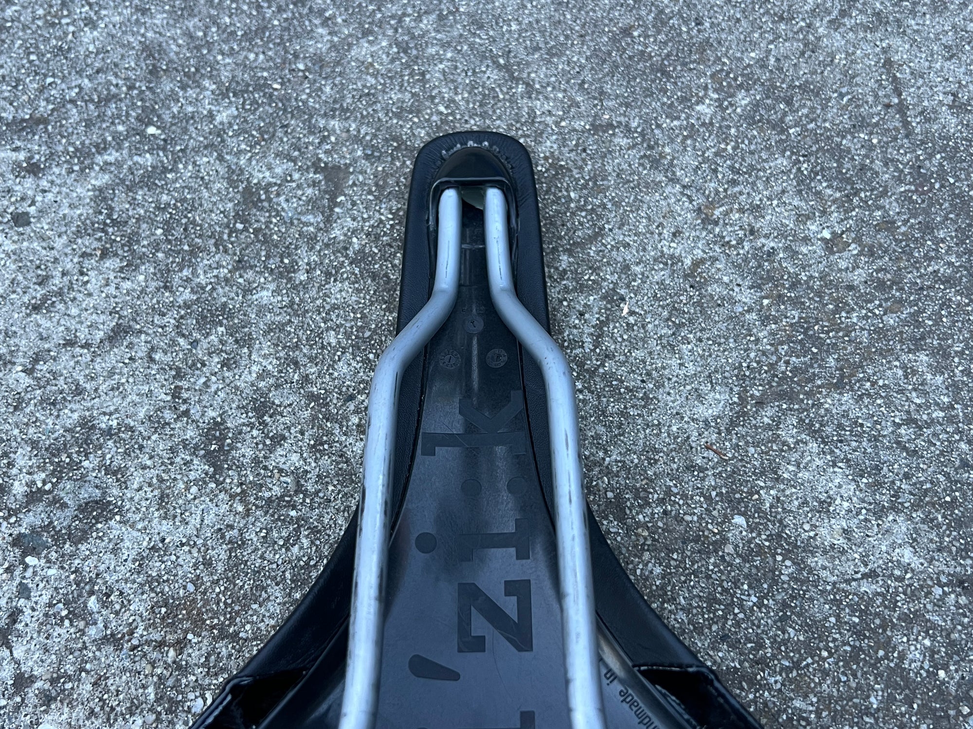 Fizik Antares Saddle 270x135mm Road Gravel Bike Cycling Black Manganese Rail