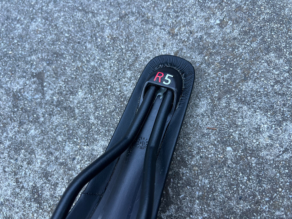 Fizik Antares Saddle 275x140mm Road Bike Gravel Racing Cycling R5 213g