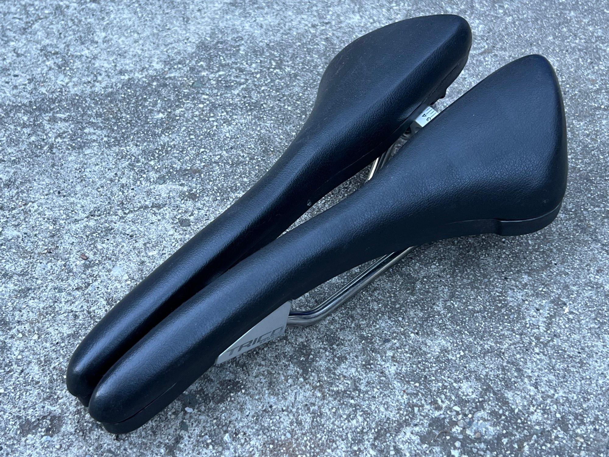 Trico Sports Split Rail Saddle Road Mountain Bike MTB Black Cycling