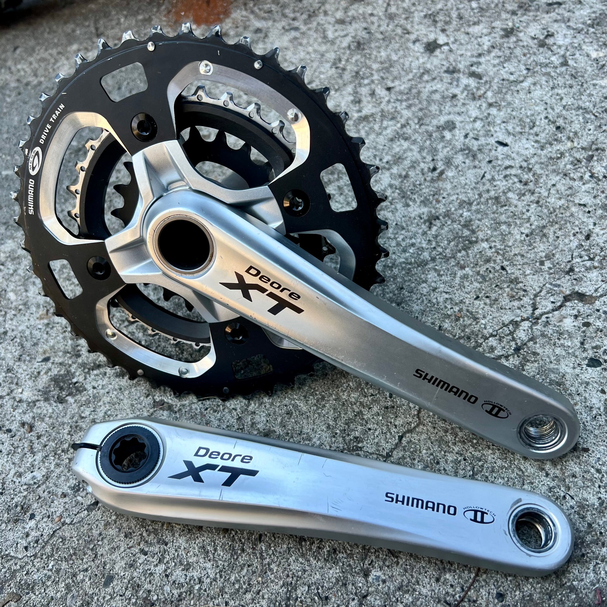 MINT Shimano Deore XT FC-M770 175mm 44-32-22 Triple 24mm MTB Mountain Crankset