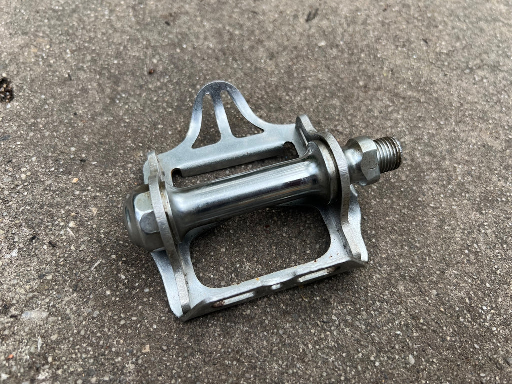 Lyotard Berthet 1/2” Left Non Drive Side Pedal Chrome Vintage Retro Steel Road  - Image 5