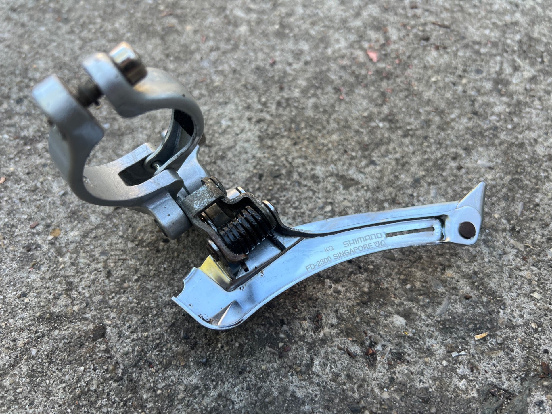 Shimano Claris FD-2300 31.8mm Bottom Pull Double Front Derailleur 2x8 Road Bike - Image 5