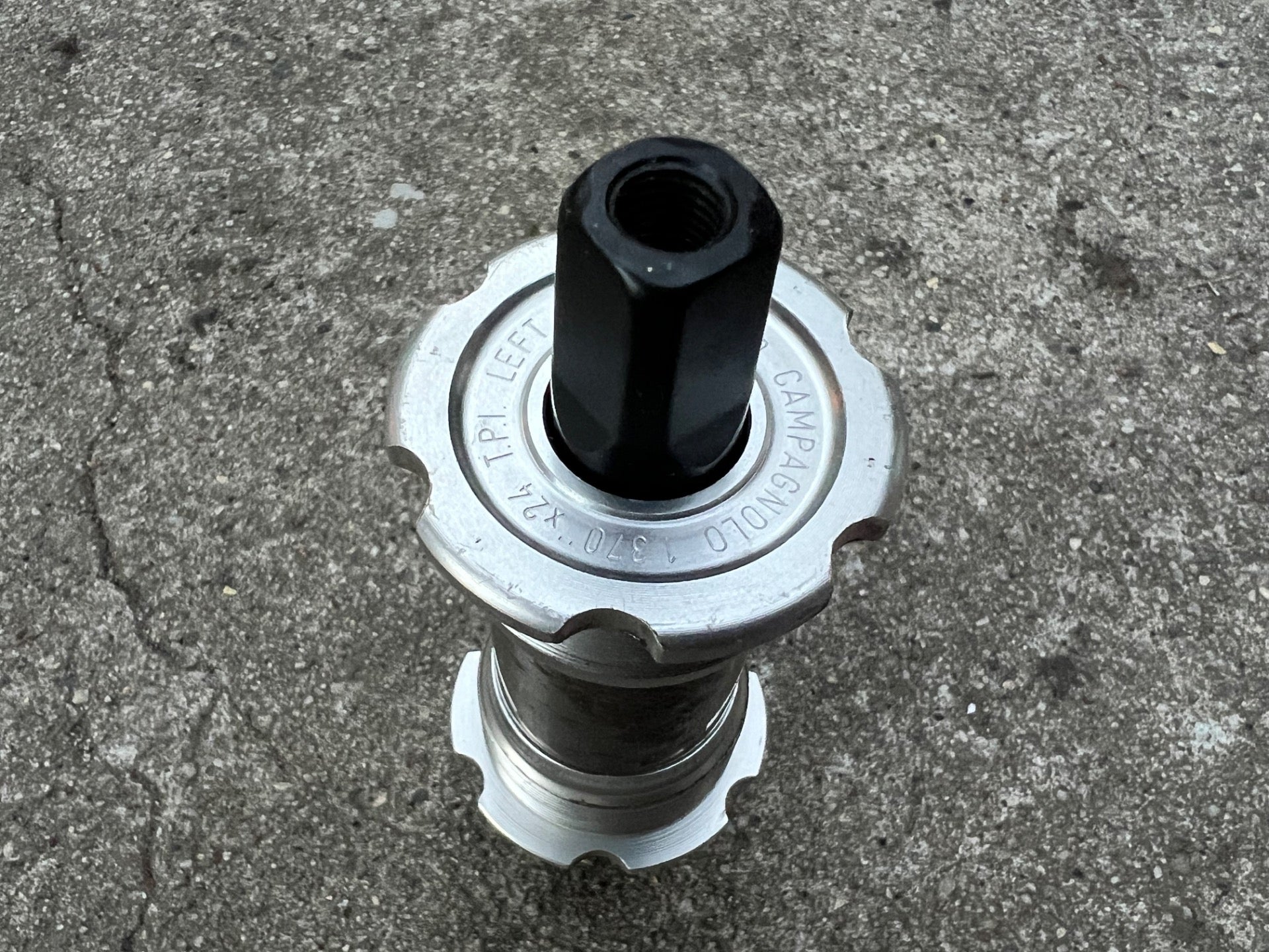 Campagnolo English 68x115.5mm Sealed Bearing Bottom Bracket Square Taper 1.37x24 - Image 5