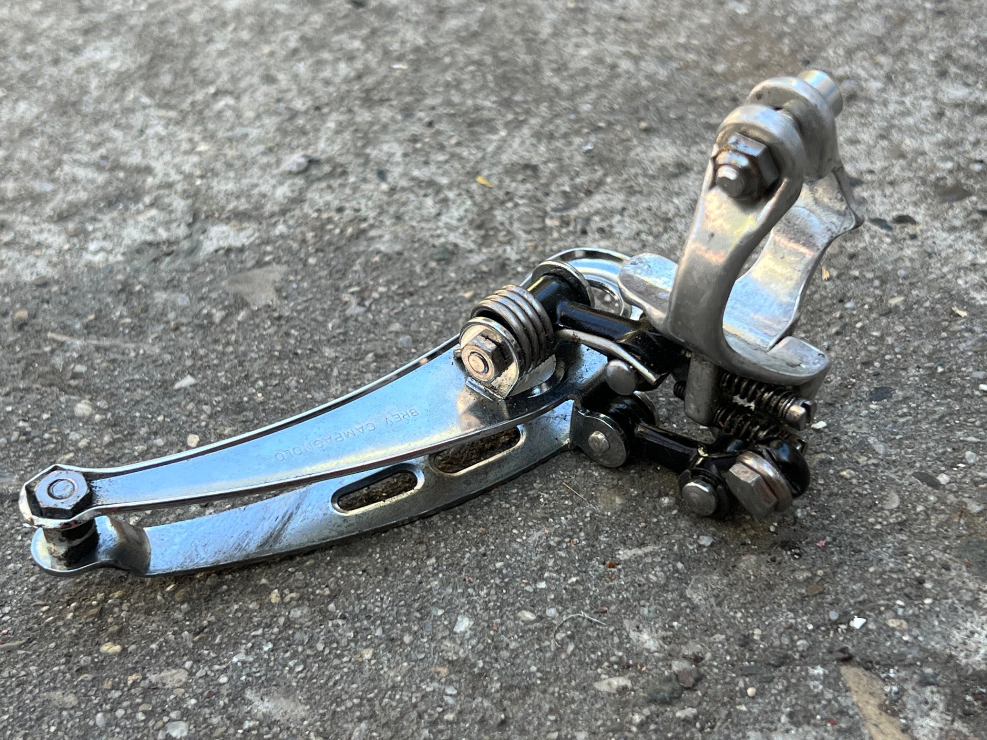 Campagnolo Super Record 28.6mm Bottom Pull Front Derailleur Black Double Vintage - Image 5