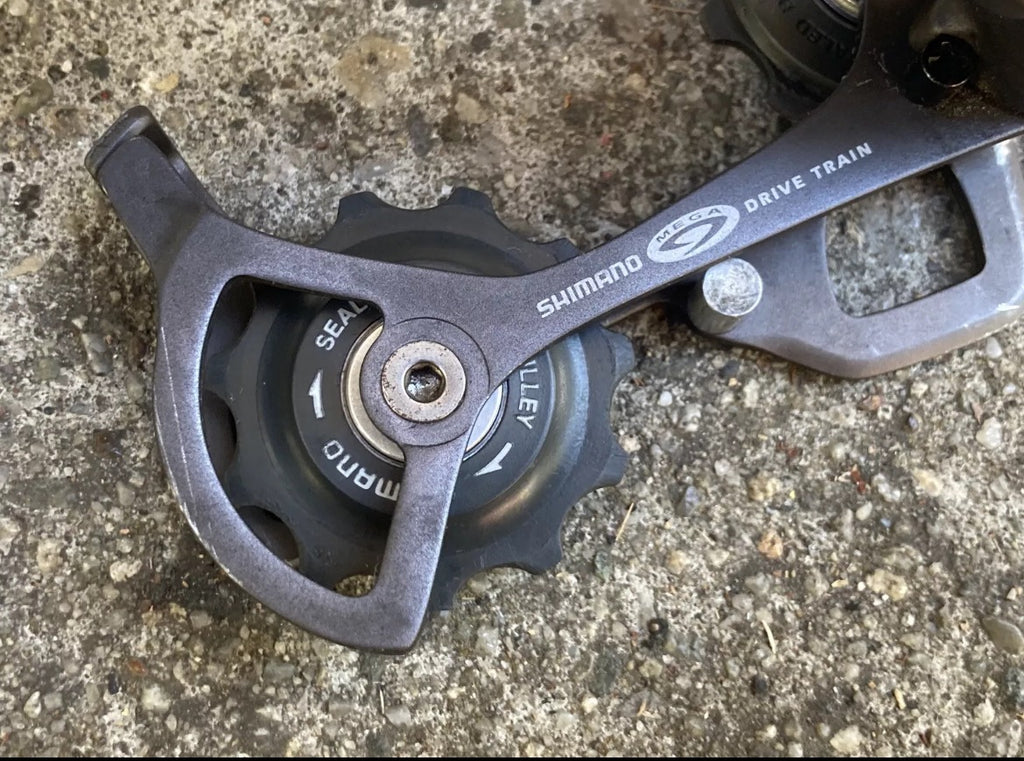 Shimano XTR RD-M953 Rear Derailleur 9 Speed Medium Cage Mid Gray Vintage MTB - Image 8