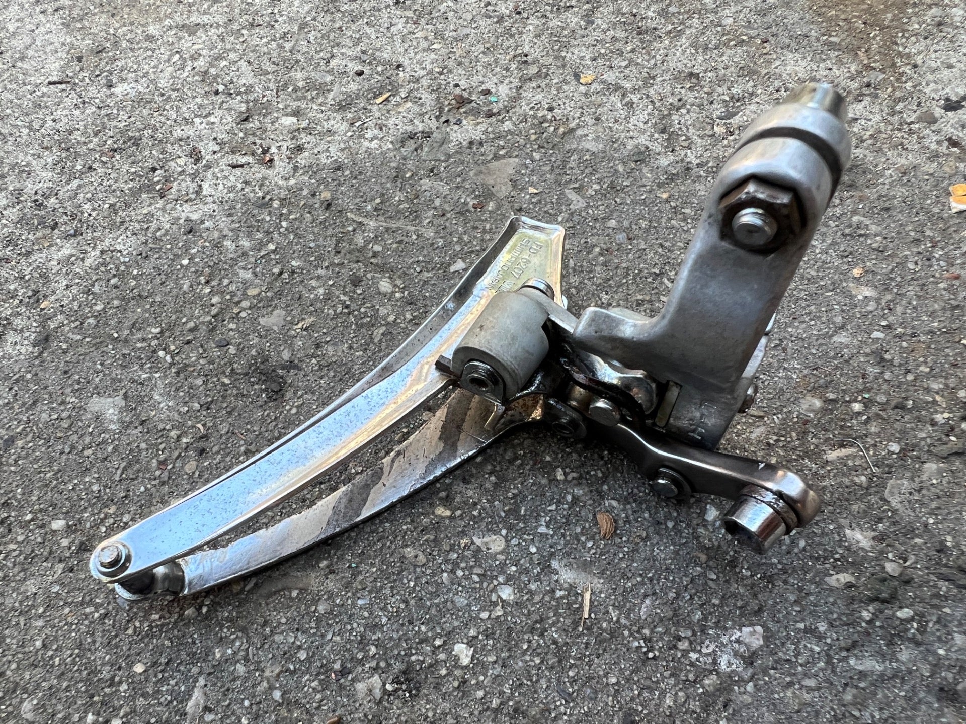 Shimano 600 FD-6207 28.6mm Bottom Pull Front Derailleur Double Vintage Retro  - Image 5