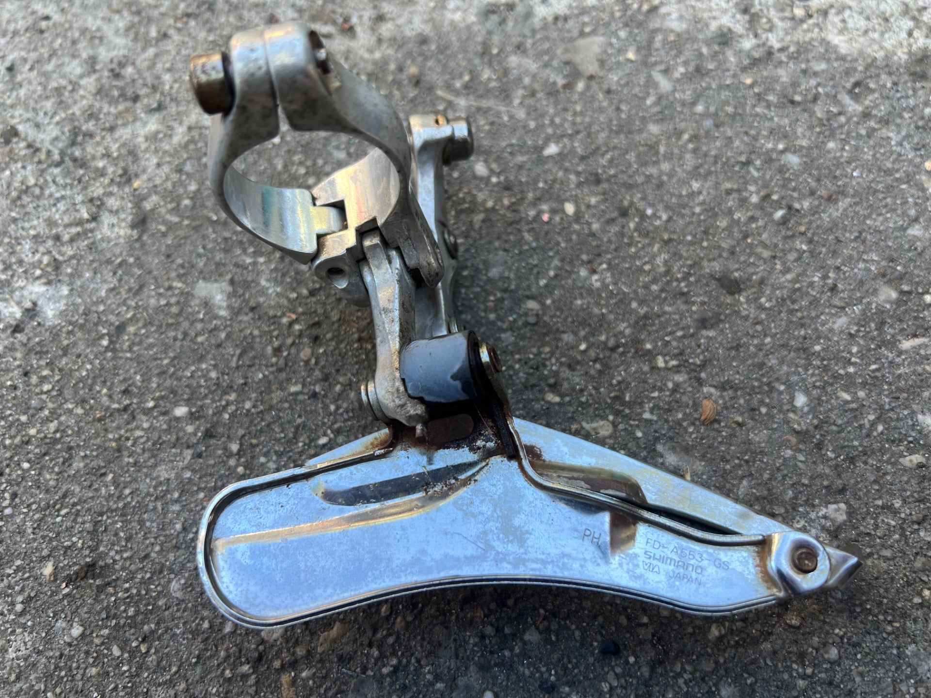 Shimano RX100 FD-A553-GS 28.6mm Bottom Pull Triple Front Derailleur Road Touring - Image 5