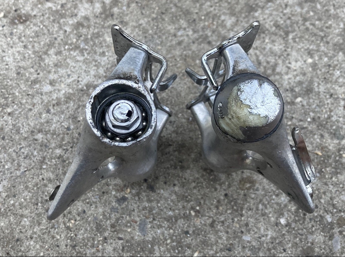 Shimano 600 Tricolor Toe Clip Pedals 9/16” Vintage Silver Road Bike Chrome - Image 5