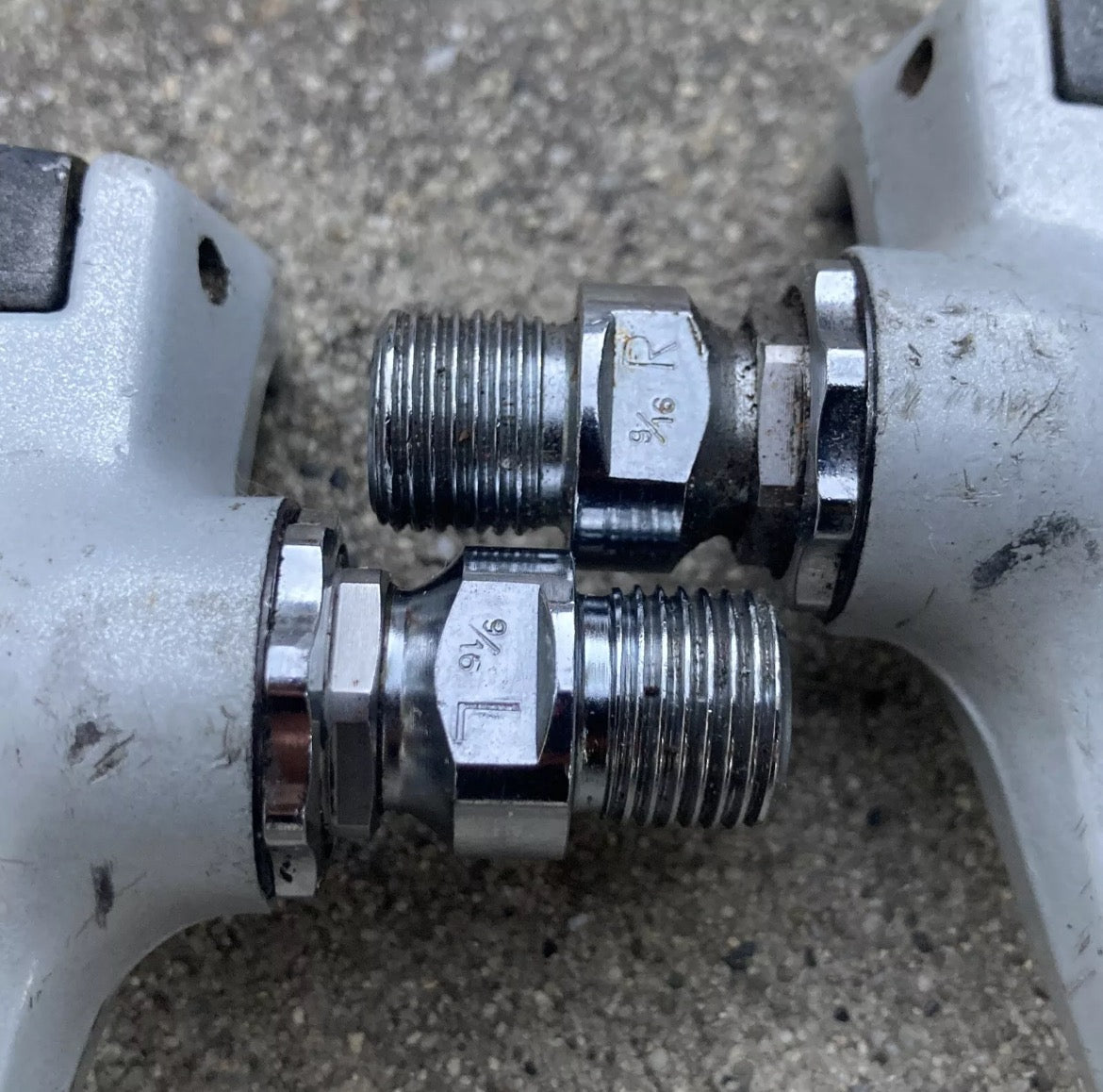 Shimano PD-7401 Dura Ace Look Clipless Pedals Vintage Retro Road Gray Silver - Image 5