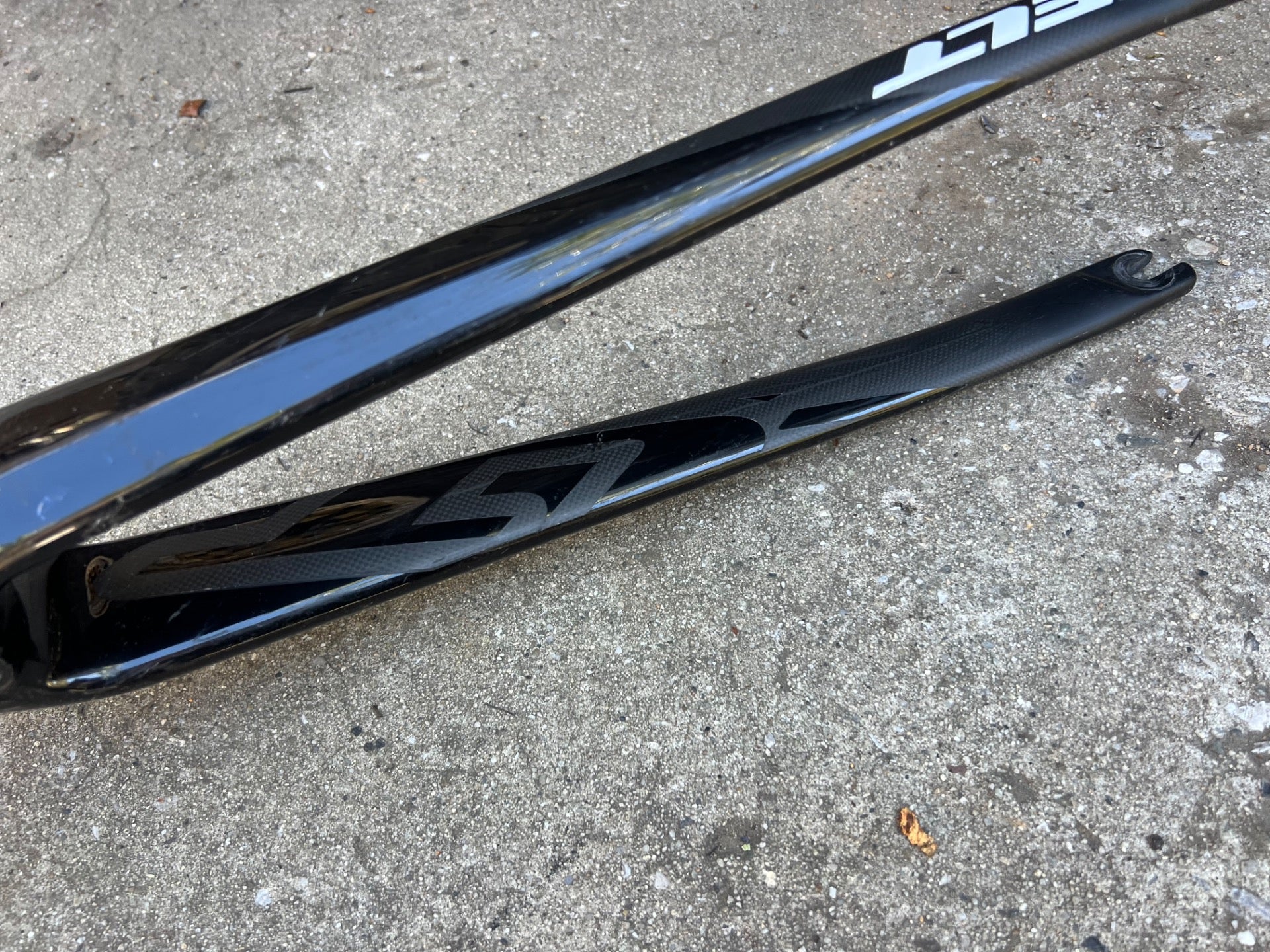 Felt Carbon Fork 700c 1 1/8” to 1 1/2” 8” Tapered Steerer Black Road Bike Fiber - Image 12