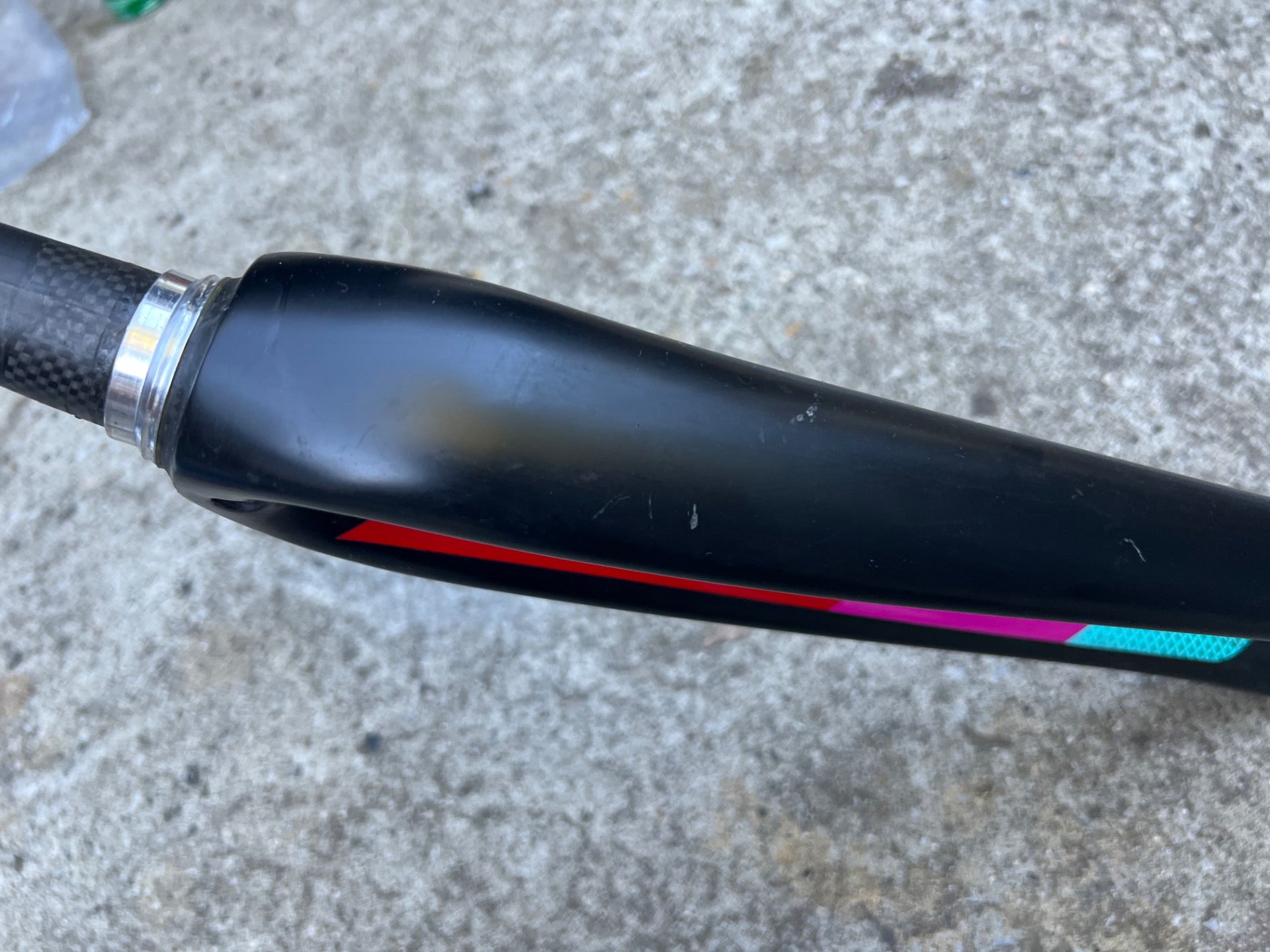 Specialized Carbon Fork 1 1/8” to 1 1/4” Tapered Threadless 8.5in Black Red Pink - Image 12