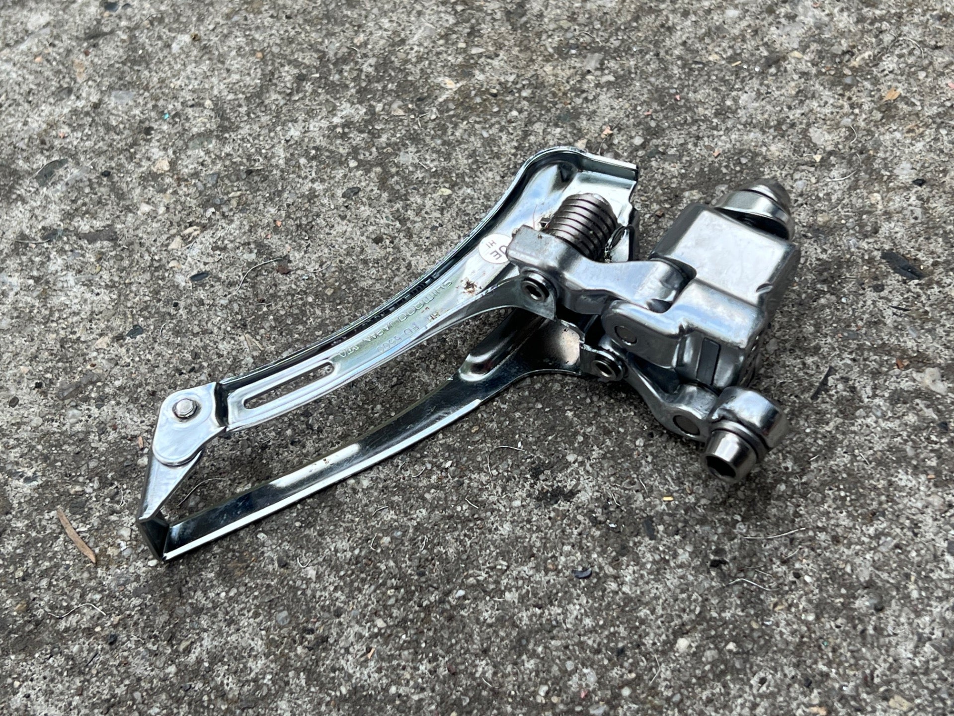 Shimano 105 FD-5600 Front Derailleur Braze On Bottom Pull Double Road 2x10 Speed - Image 5