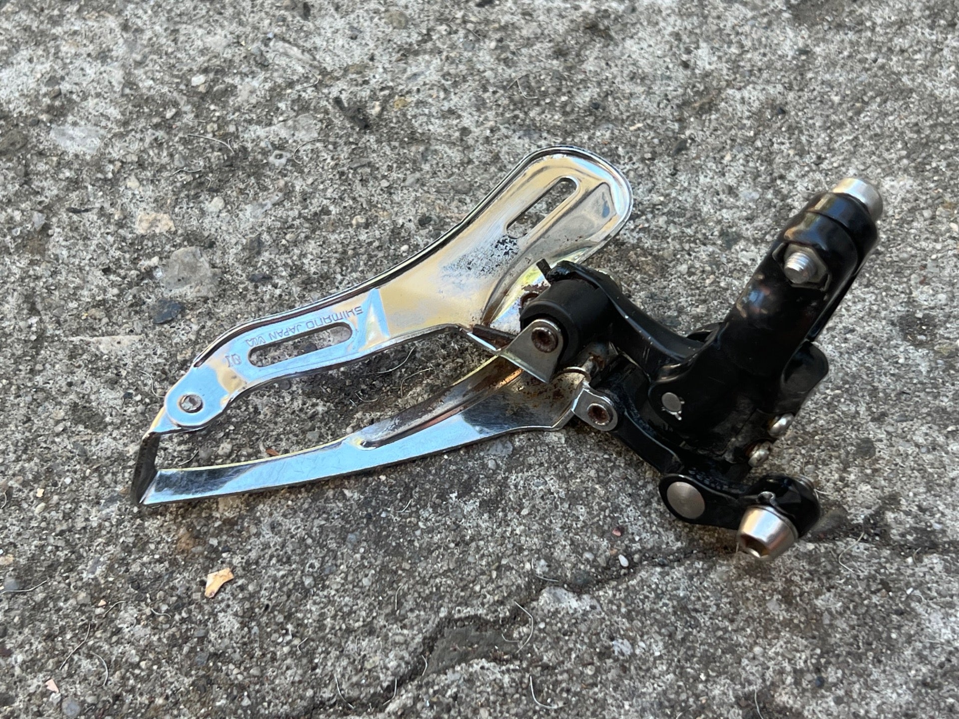 Shimano Deore LX FD-M560 28.6mm Bottom Pull Front Derailleur Vintage MTB Black - Image 5