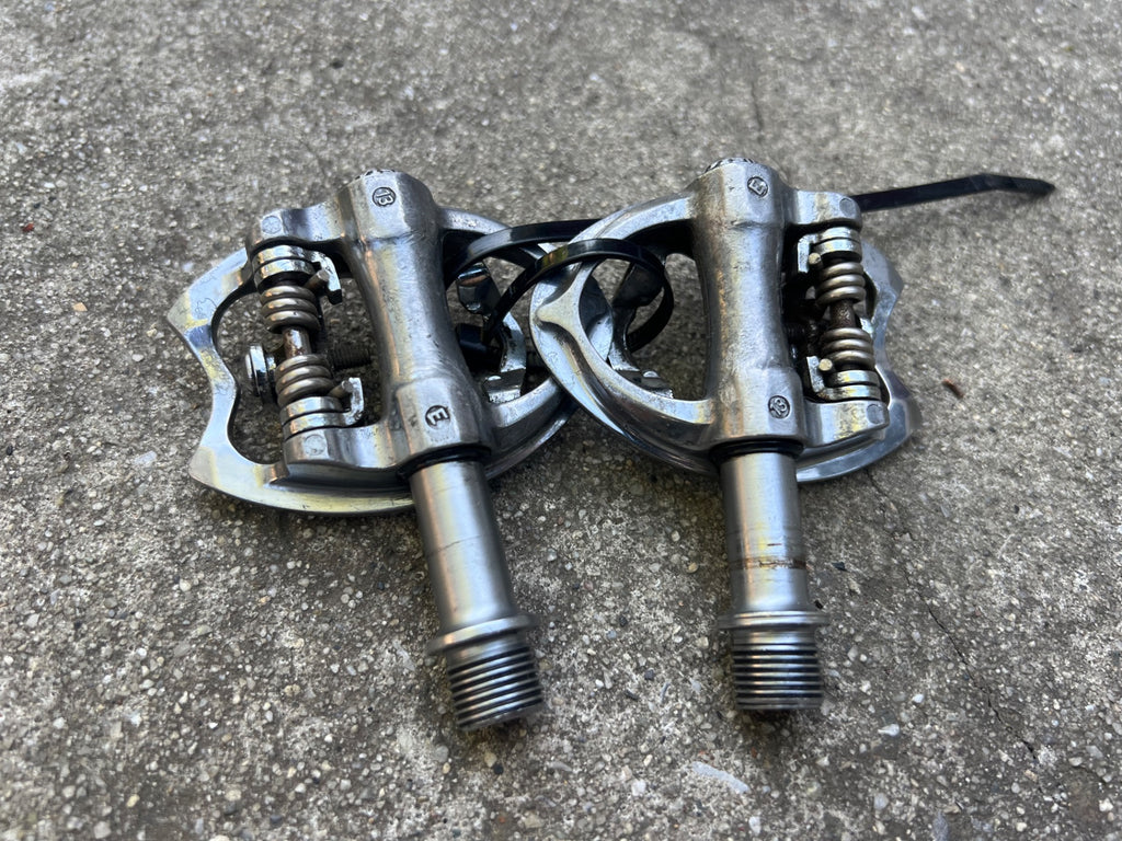 Exustar Clipless Pedals Gravel Road Bike SPD Silver Chrome Gray 9/16” - Image 5