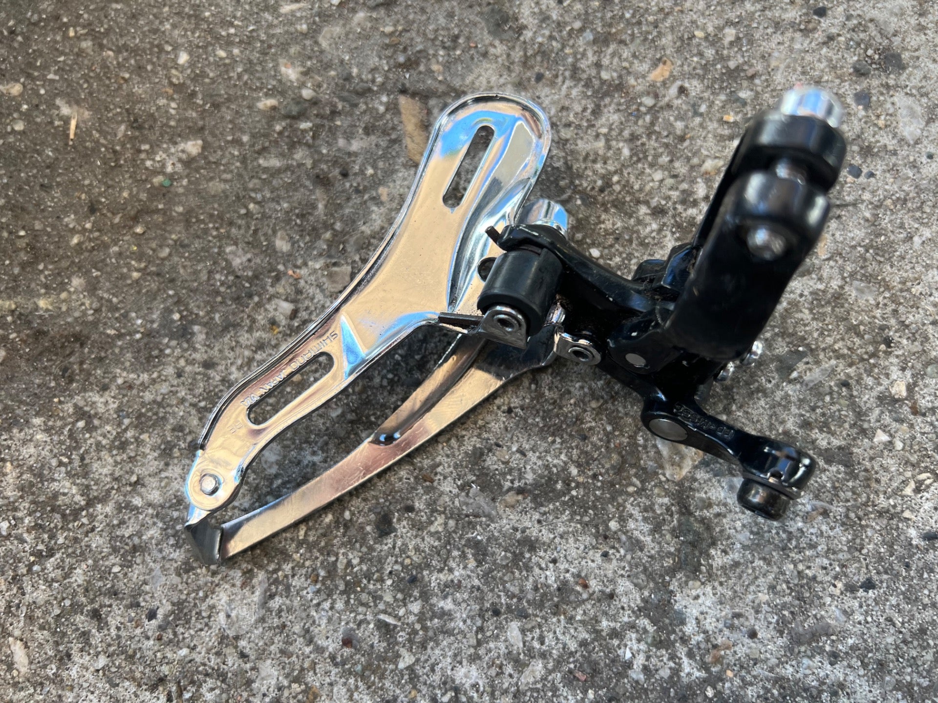 Shimano Deore LX FD-M560 34.9mm Bottom Pull Front Derailleur Vintage MTB Black  - Image 5