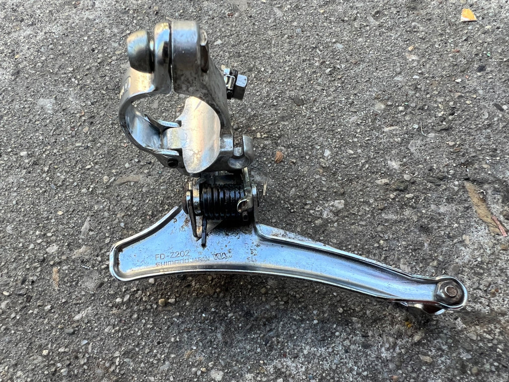 Shimano Z Series FD-Z202 28.6mm Bottom Pull Double Front Derailleur Vintage Road - Image 5
