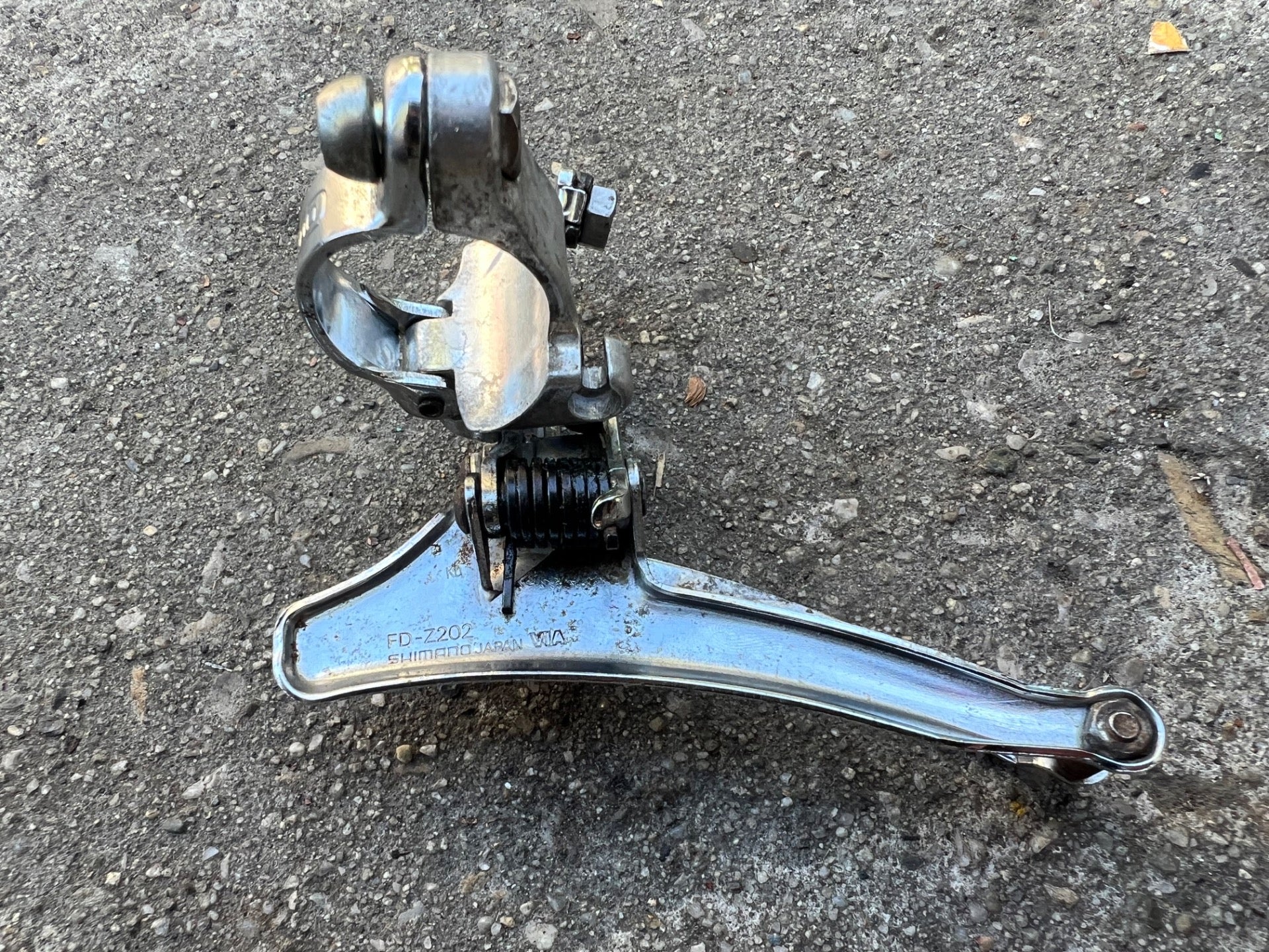 Shimano Z Series FD-Z202 28.6mm Bottom Pull Double Front Derailleur Vintage Road - Image 5