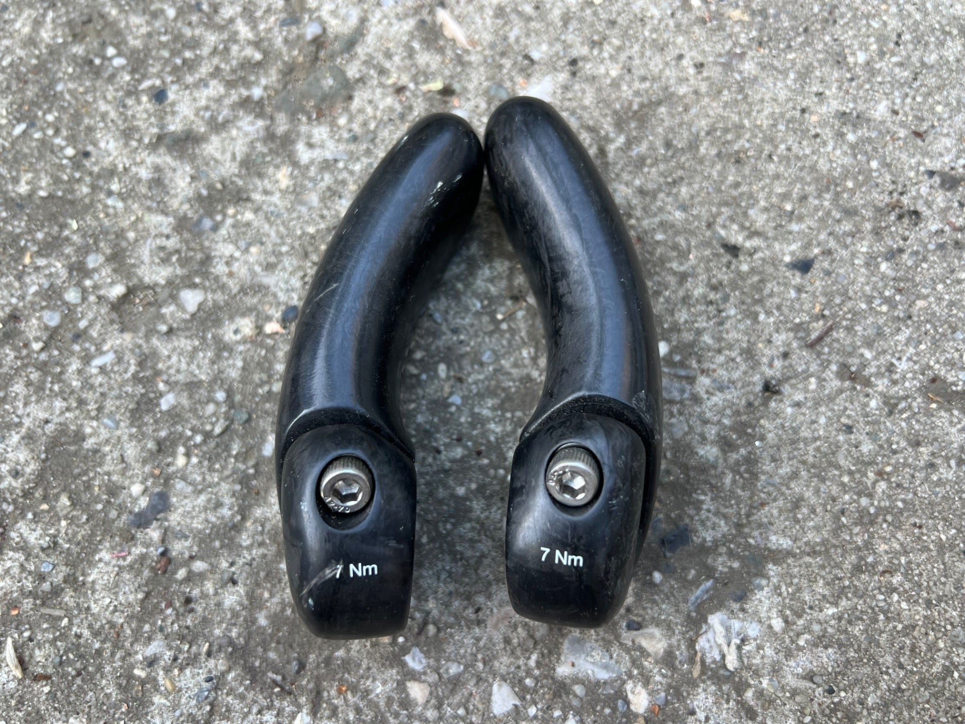 Ergon GS2 Team Series Carbon Bar Ends Black MTB XC Ergonomic Grips CX Hybrid  - Image 5