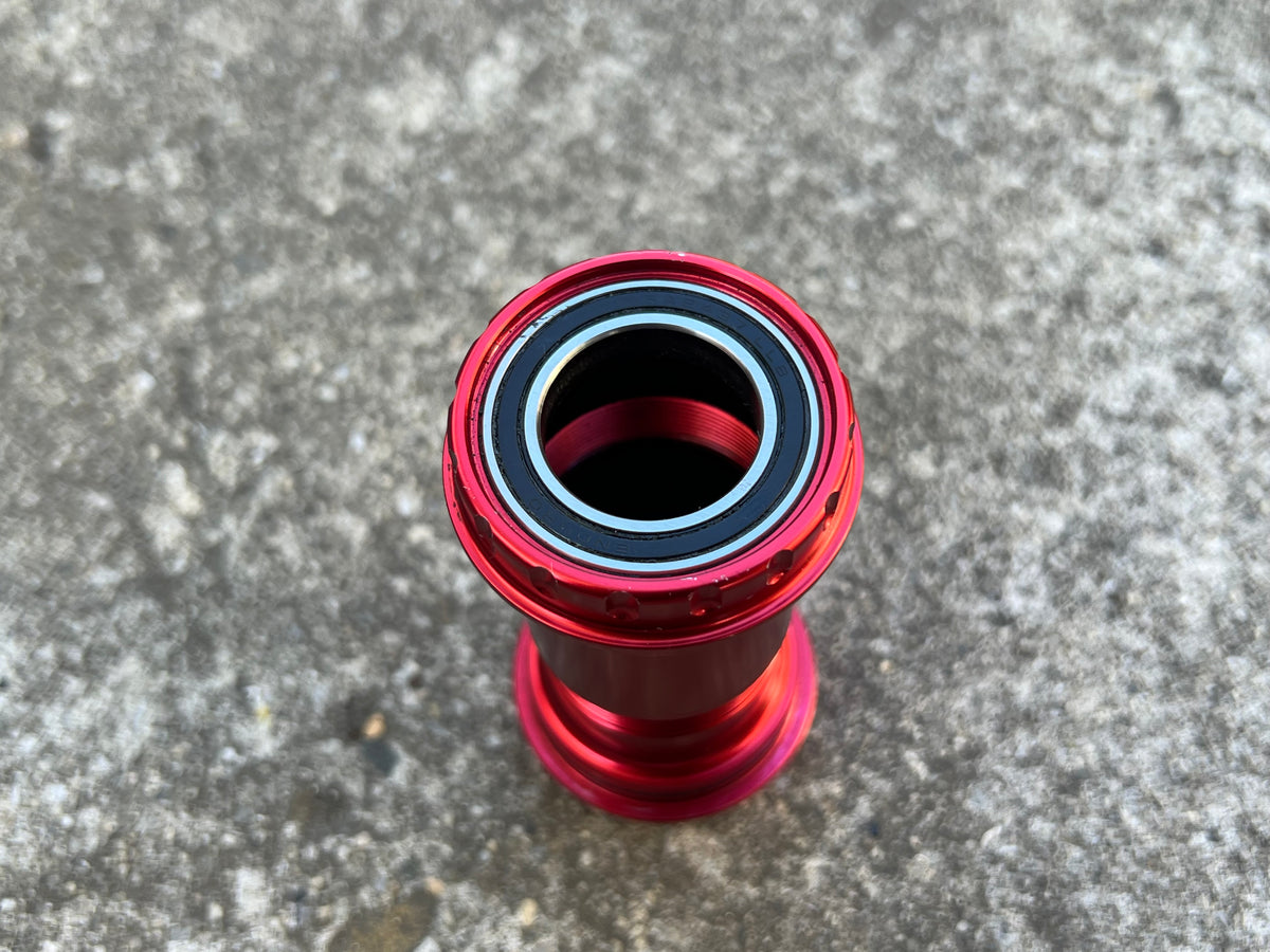 Wheels MFG BB30 Outboard Bottom Bracket 24mm for Shimano Spindles