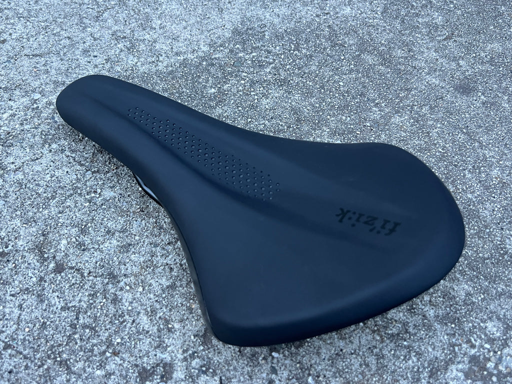Fizik Aliante Tempo Wide Saddle 275x150mm Road Bike Cycling Gravel