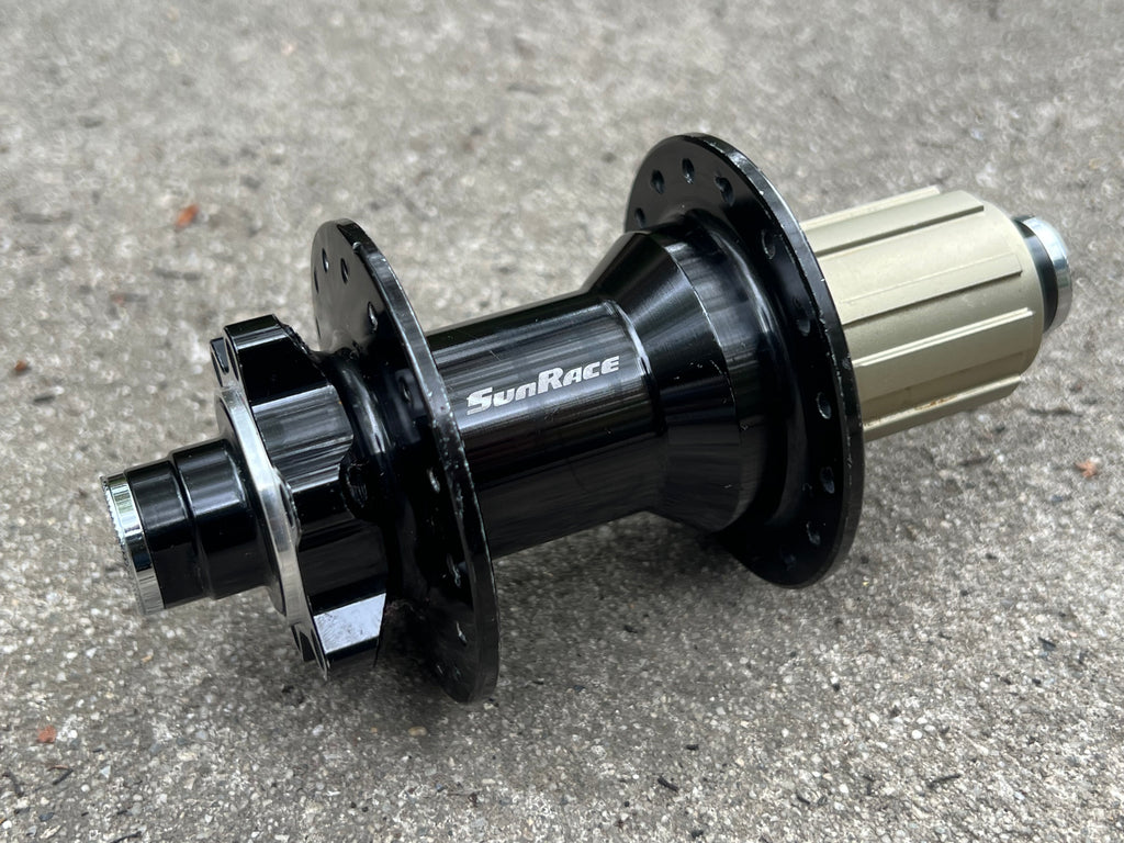 Sunrace Rear Hub 12x142mm 32H  8/9/10 Speed Shimano 6 Bolt Disc Mountain Bike Black