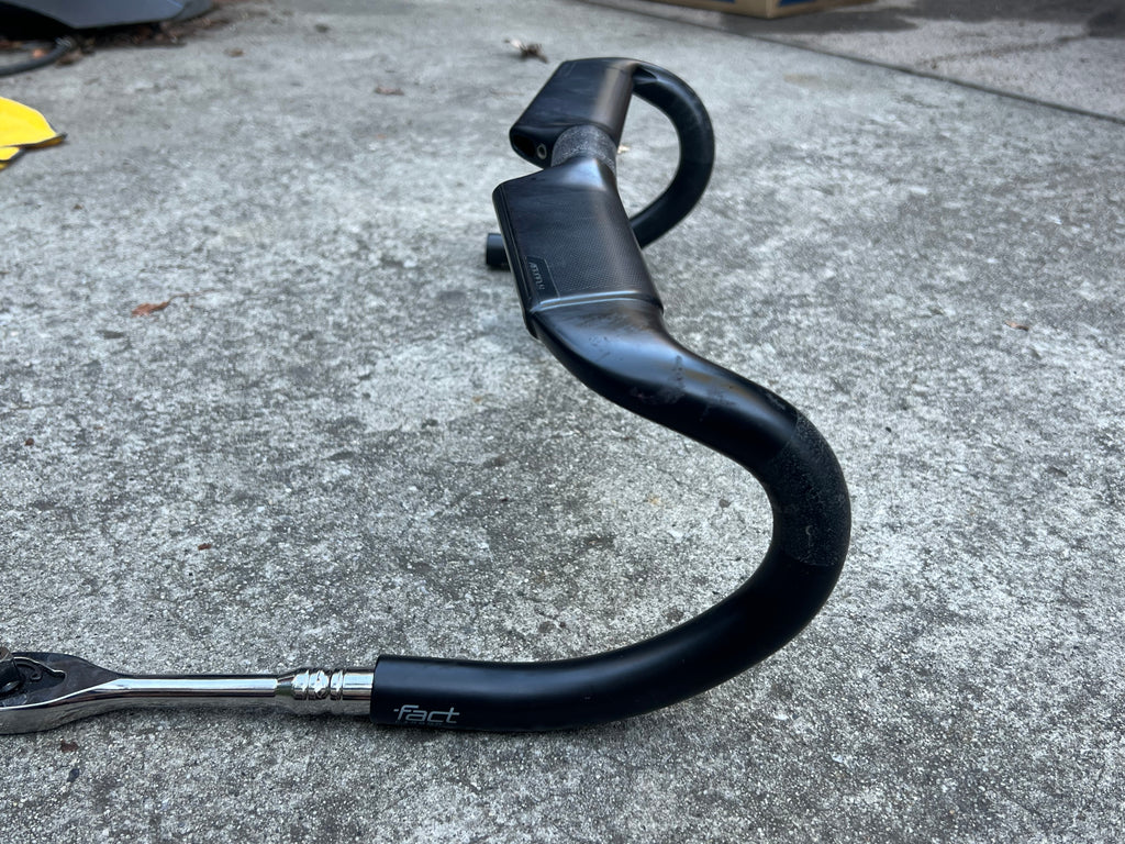 Specialized S-Works Aerofly Carbon Drop Bars 31.8mm 44cm Road Bike Cycling