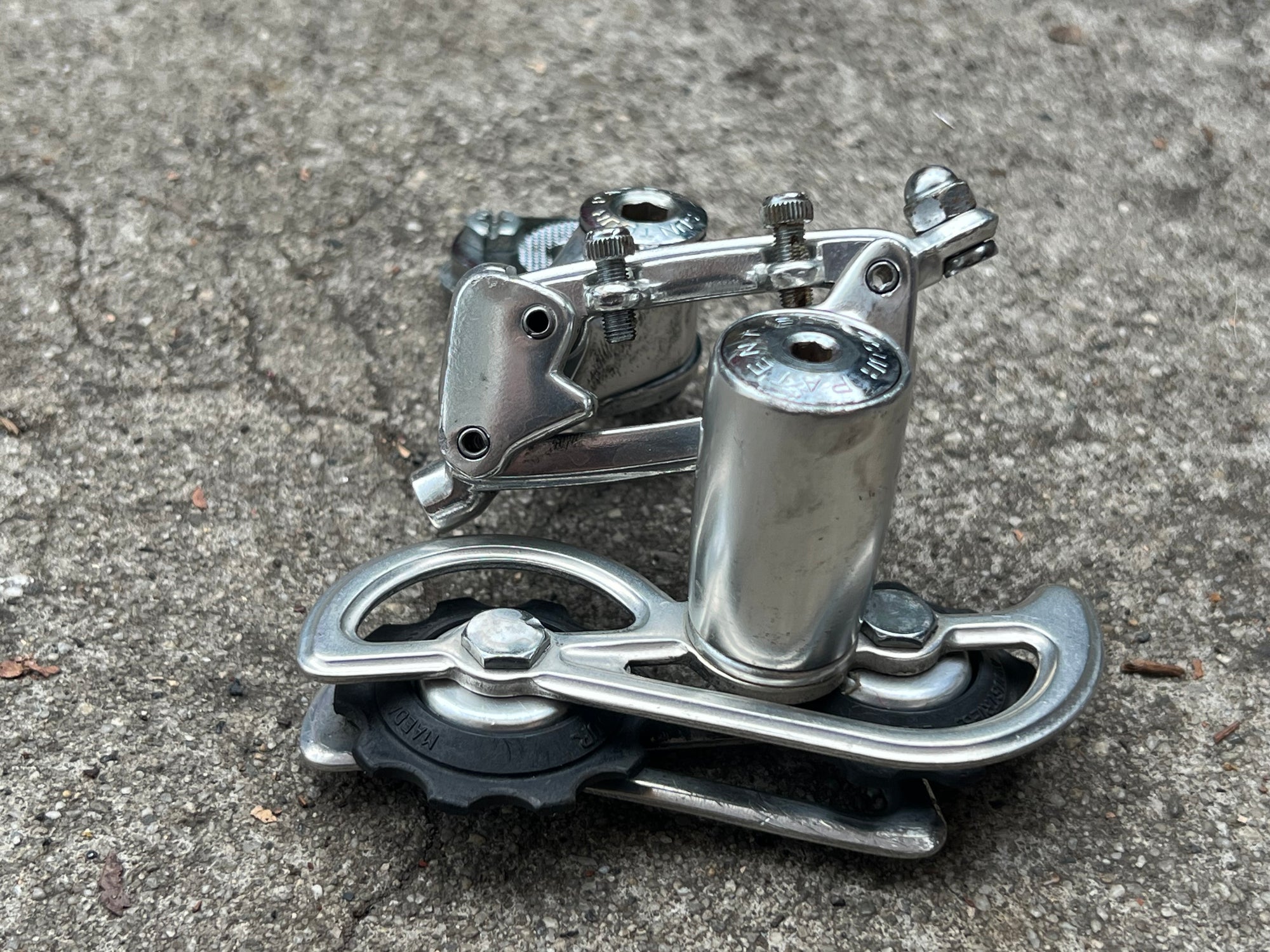 Suntour Cyclone MK1 5 Speed Silver Road Short Cage Vintage Rear Derailleur w Claw