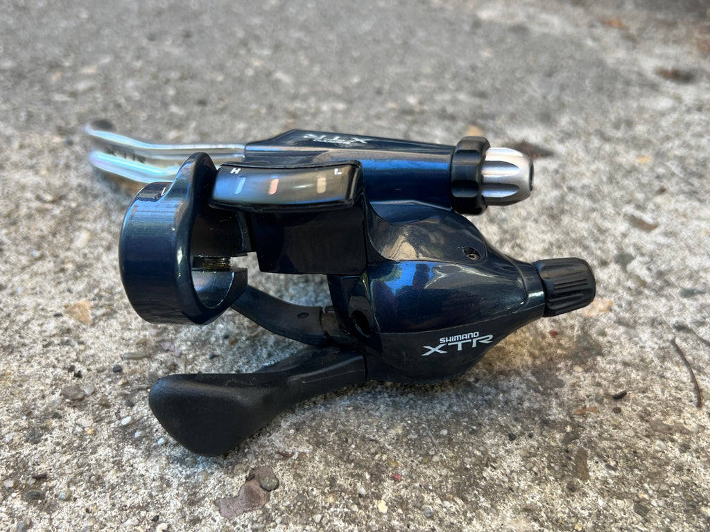 MINT Shimano XTR ST-M900 Brake & Shifter Combo Shifters 3x8 Speed Cantilever MTB 9.5/10