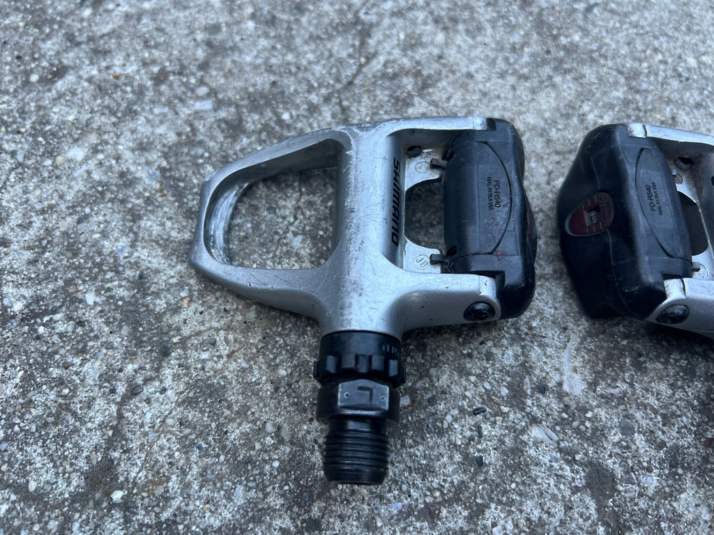 Shimano PD-R540 SPD-SL Clipless Pedals Road Touring Bike Silver Cycling