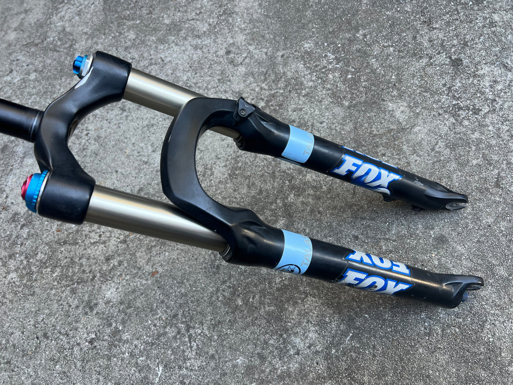 FOX 32 RLC TALAS 26” Fork 1 1/8”x 8” Steerer 100-140mm Vintage MTB Mountain Bike