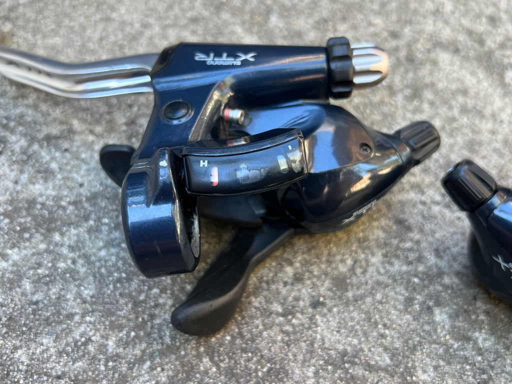 Shimano XTR ST-M900 Brake & Shifter Combo Shifters 3x8 Speed Cantilever MTB 9/10