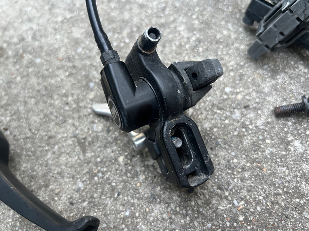 Magura HS11 Hydraulic Rim Brake Front MTB Touring Black Vintage  - Image 9