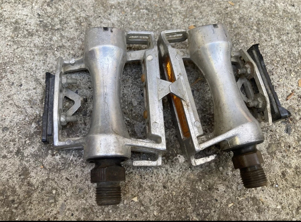 Vintage MKS AR-8 Pedals Road Bike Fits Toe Clips Silver Alloy Steel Retro Bike - Image 6