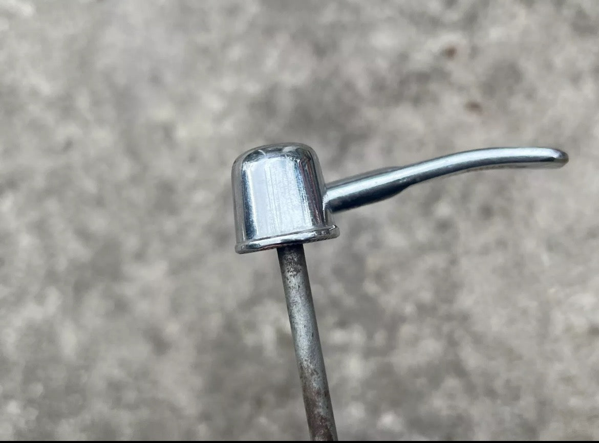 Shimano Dura Ace 7400 Rear 130mm Quick Release Skewer Axle Vintage Chrome Steel - Image 6