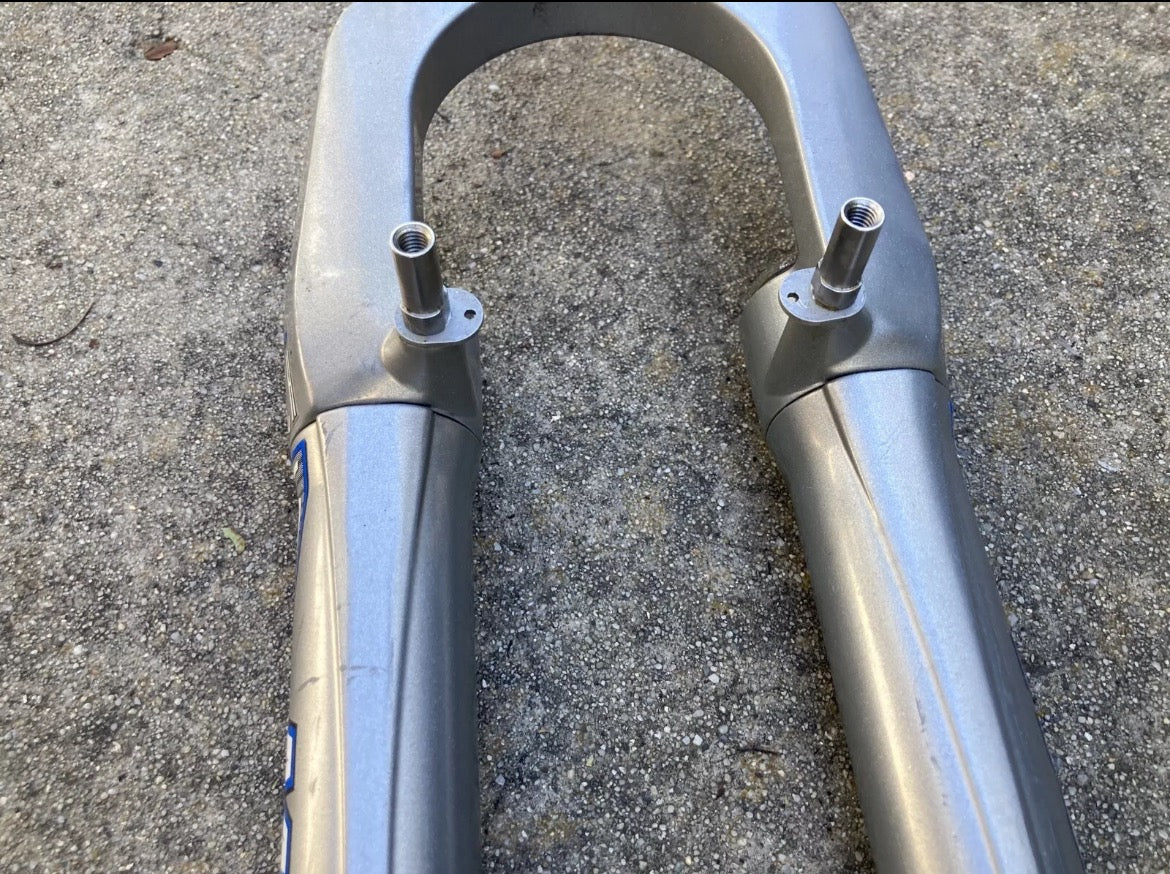 Manitou Mach 5 Comp XC Fork Lowers Silver Gray 26” Vintage MTB 28.6mm Bushings - Image 6