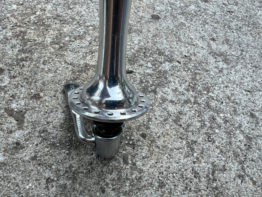 Shimano Dura Ace 7400 36H Hole Front Hub & Quick Release Vintage Road Bike   - Image 6