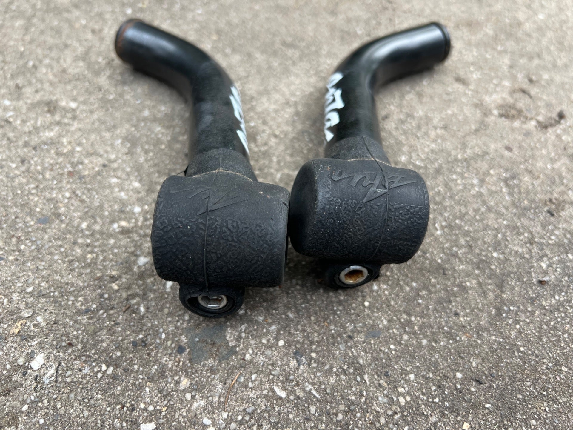 Onza Steel Black Bar Ends Angled Clamp On Rubber Grip Logo Vintage MTB Retro - Image 6