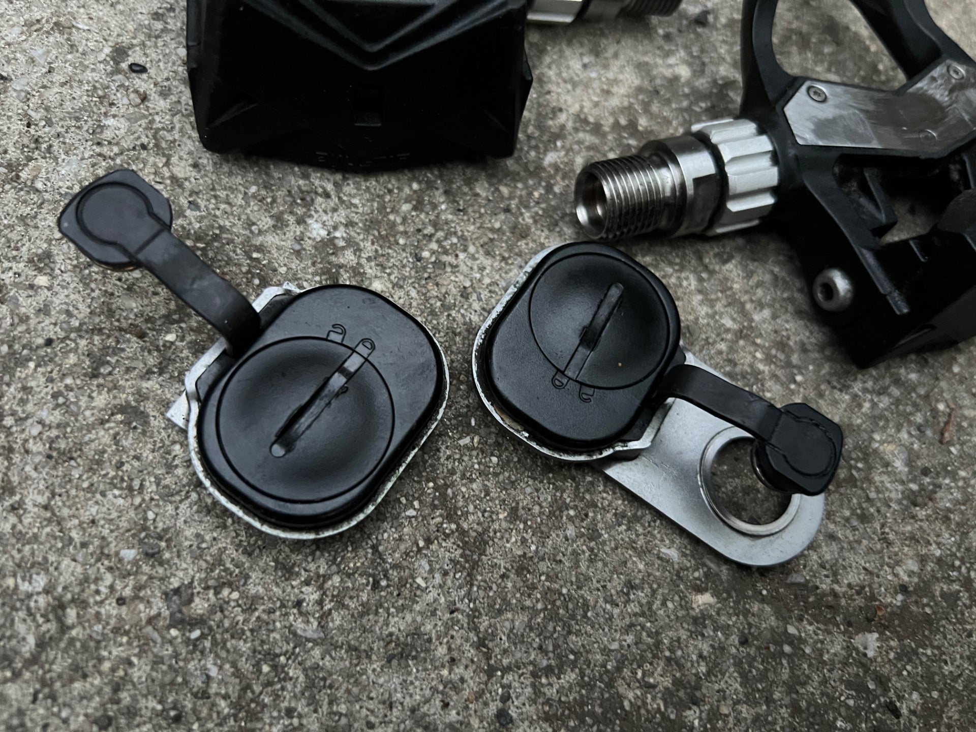 Garmin Vector PR3 Clipless Pedals Power Meter Road Bike Cycling Racing Cracked  - Image 9
