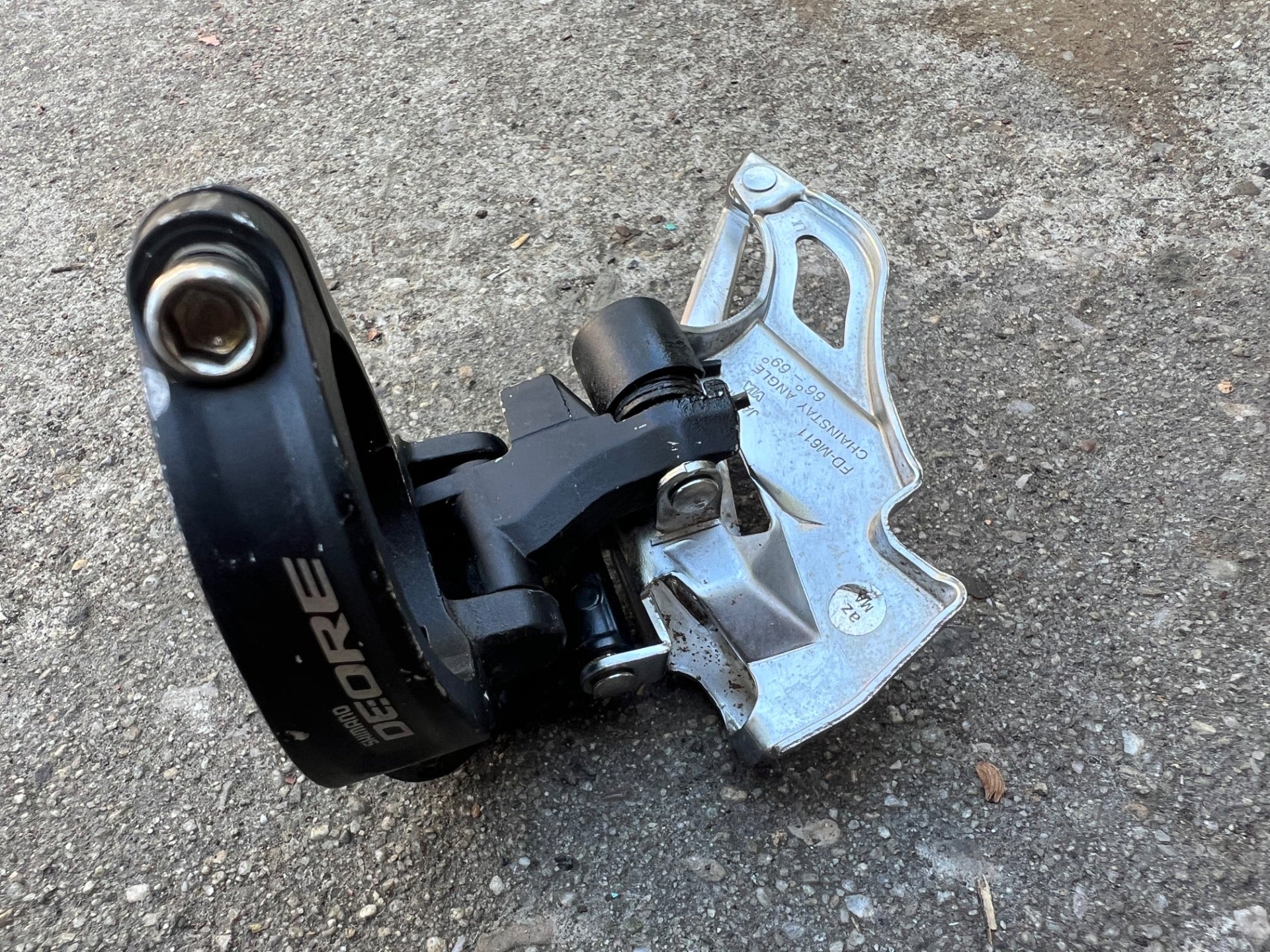 Shimano Deore FD-M611 3x10 34.9mm Top Pull Front Derailleur Triple MTB Touring  - Image 6