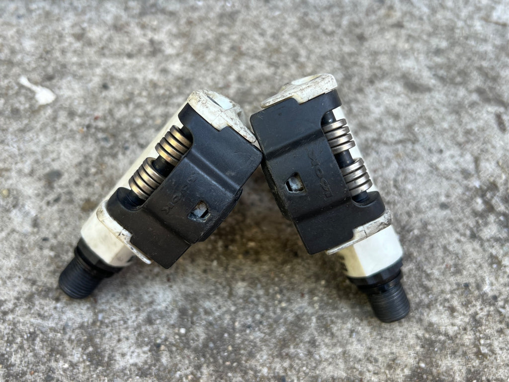 Look KEO Classic Clipless Pedals White Black Road Gravel Bike 9/16” - Image 6