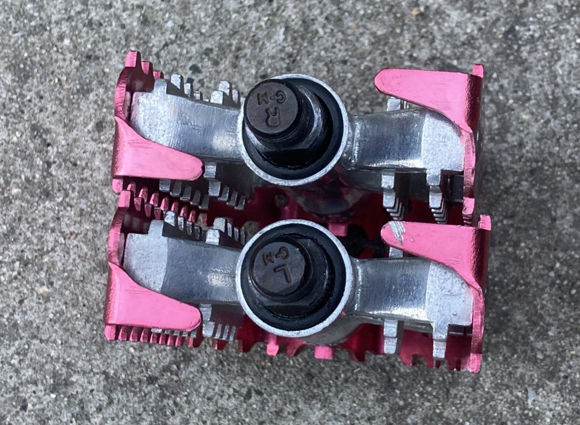 Odyssey Triple Trap 9/16” Pedals Red Pink Anodized Vintage BMX ATB OG Aluminum - Image 6