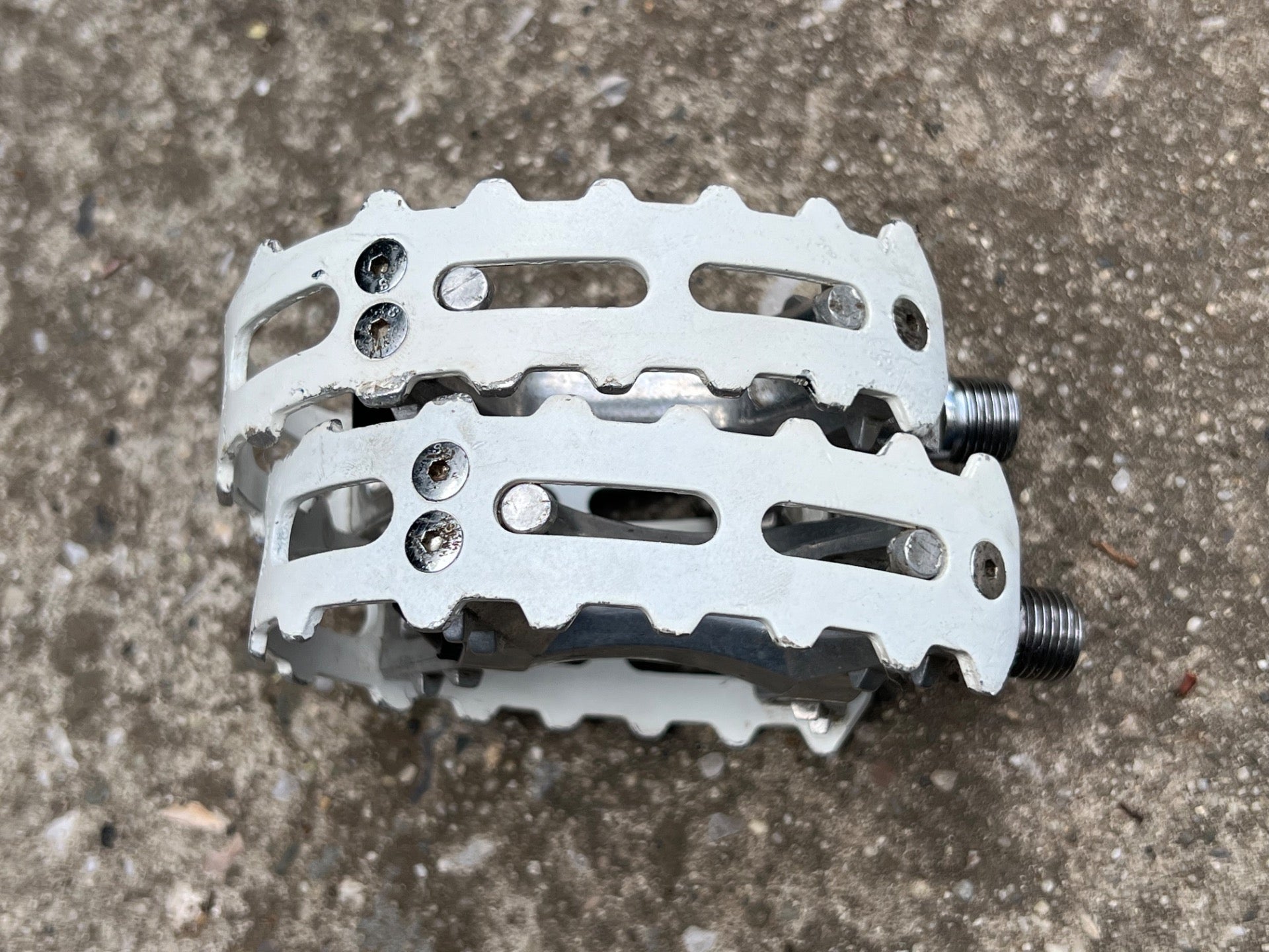 Suntour XC-II White 9/16” Pedals Vintage Retro Bike Mountain MTB ATB XC2  - Image 6