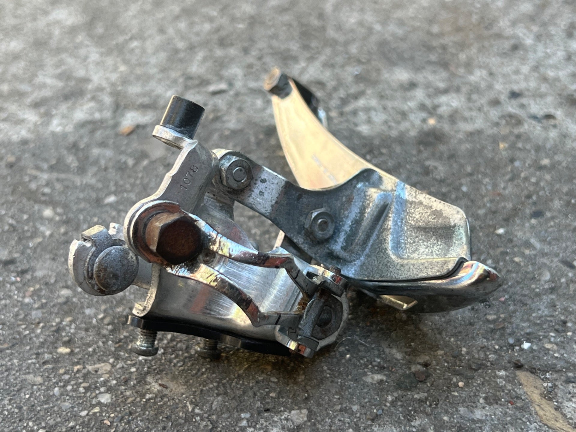 Huret 28.6mm Bottom Pull Front Derailleur 2x5 Chrome Vintage Double Road Touring - Image 6