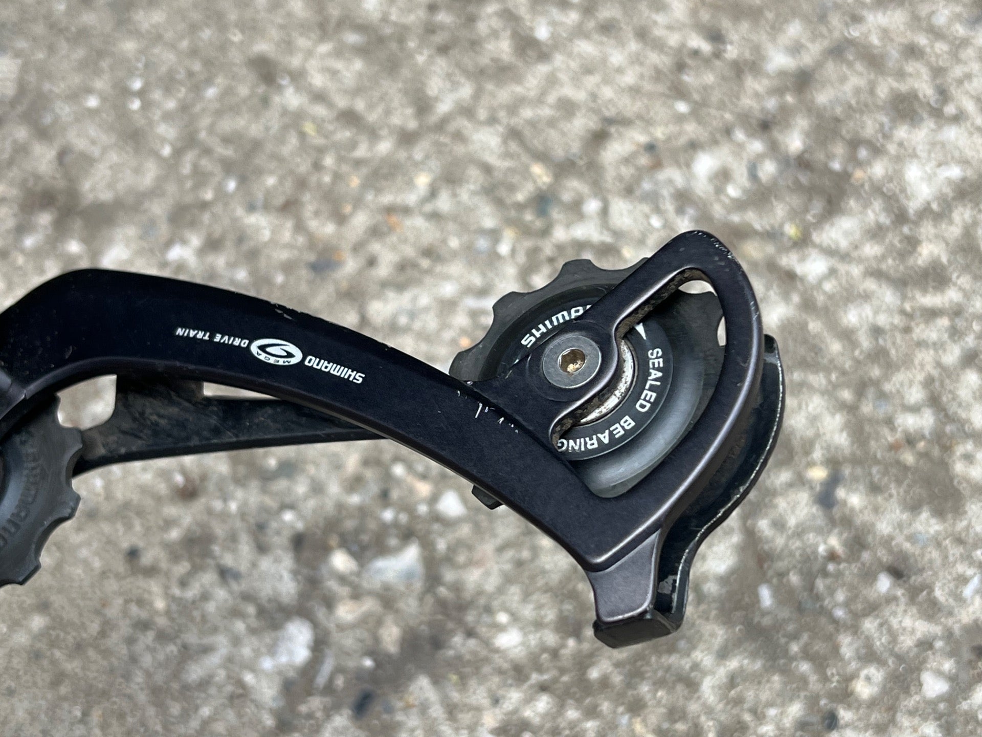 Shimano Deore XT M760 Long Cage 9 Speed Rear Derailleur Rapid Rise Mountain Bike - Image 10