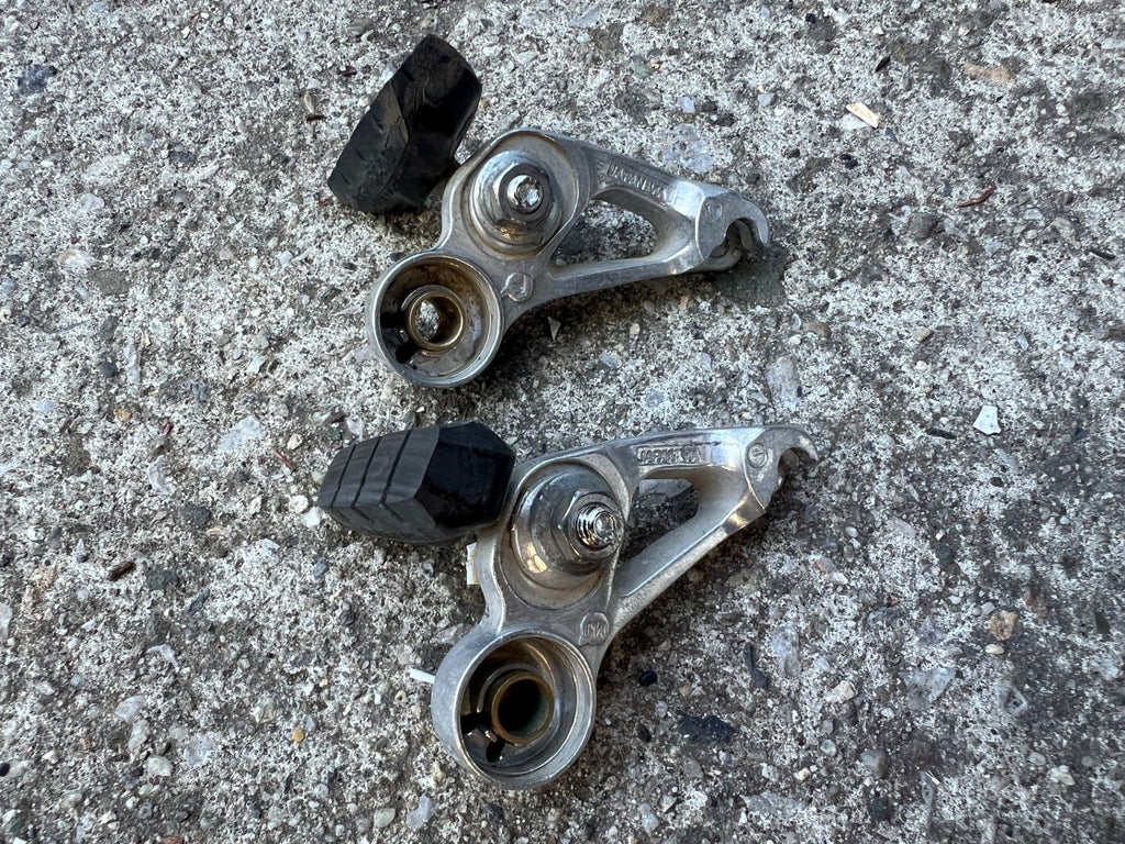 Used Shimano Deore BR-MT62 Brakes Brake Set Cantilver Vintage MTB Gravel Touring Gray-Bicycle Bin