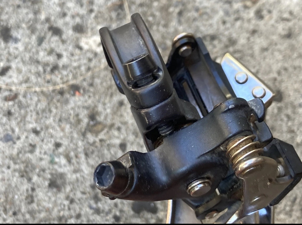 Shimano XTR FD-M970 34.9mm Front Derailleur Top Pull Low Clamp MTB Triple Retro - Image 6